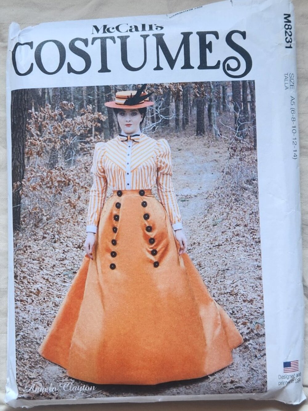 McCall's Costumes Sewing Pattern M8231 Size A5 (6-8-10-12-14)